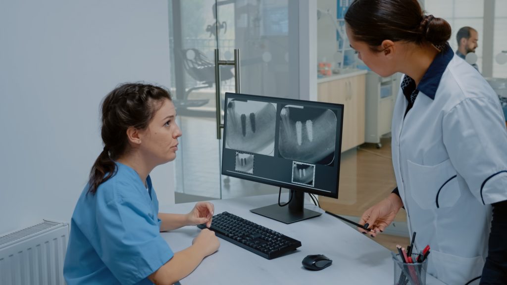 Radiografías Dentales Dental X-Rays - Radiografías Dentales